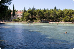 Strand Vela Luka - Strand in Supetar auf der Insel Brac in Dalmatien