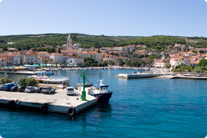 Supetar auf der Insel Brac in Dalmatien